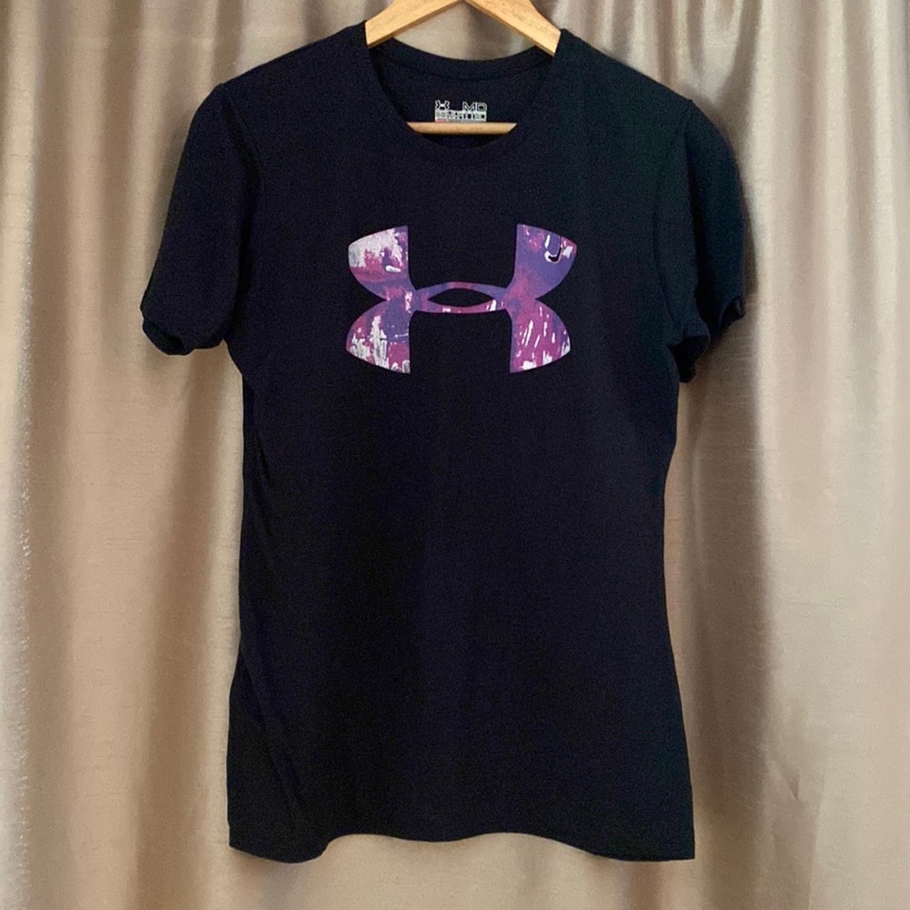 Under Armour Semi Fitted Tee